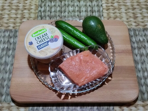 Подготовить начинку для роллов.