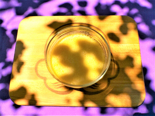 Смешать в одной ёмкости уксус, сахар, горчицу, растительное масло. Смешать в одной ёмкости уксус, сахар, горчицу, растительное масло.