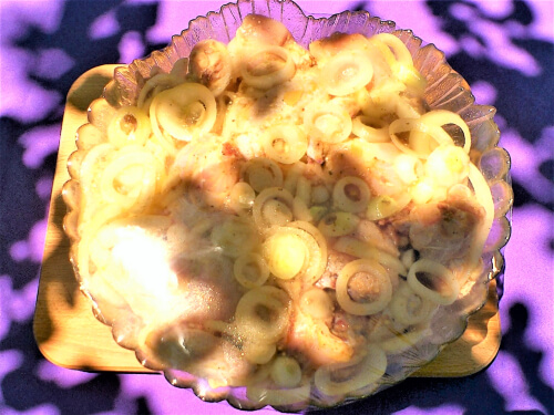 Покрыть пищевой плёнкой. Оставить мариноваться на 2 часа. Покрыть пищевой плёнкой. Оставить мариноваться на 2 часа.