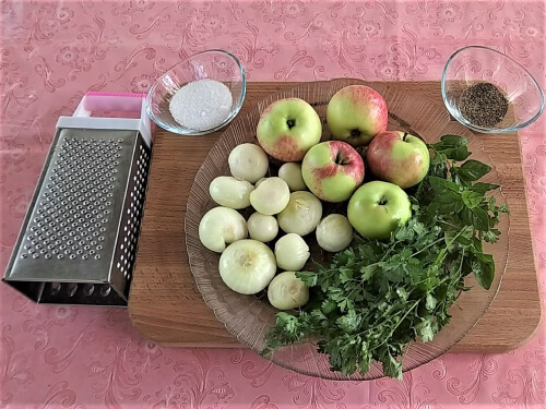 Овощи помыть, почистить, приготовить тёрку. Овощи помыть, почистить, приготовить тёрку.